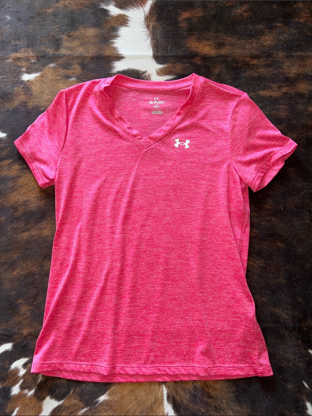 Under Armour Bright Pink V-Neck Short Sleeve Performance Tee